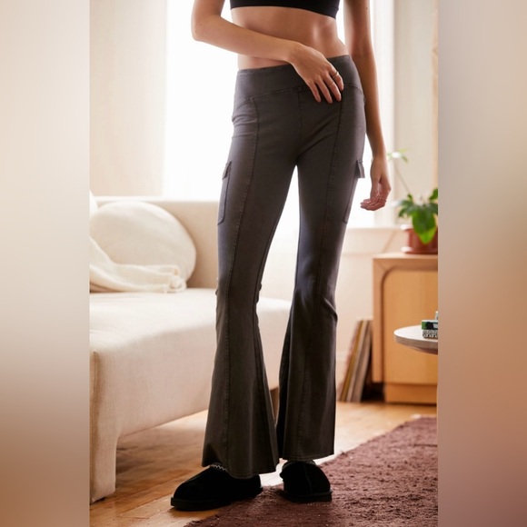 Black pants - Picture 1 of 2